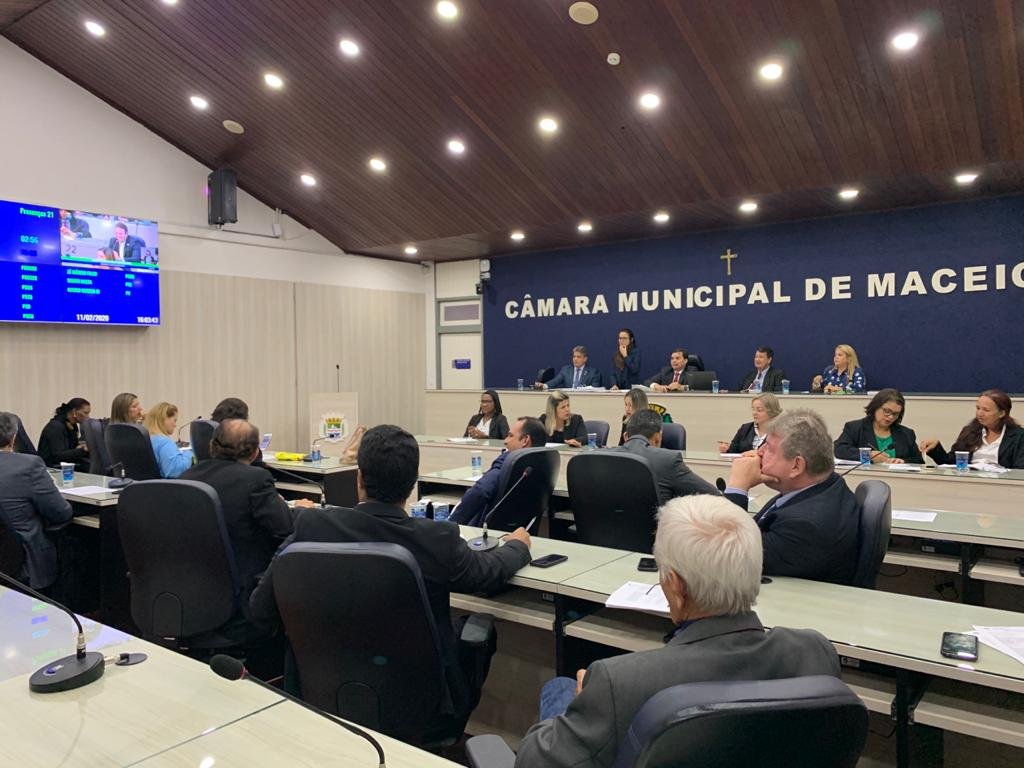 Verba de gabinete: em Maceió, vereadores gastaram mais de R$ 2 mi em 2019