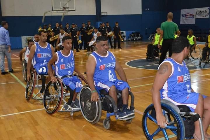 Time de cadeirantes do Sesi vence nacional de basquete 3×3