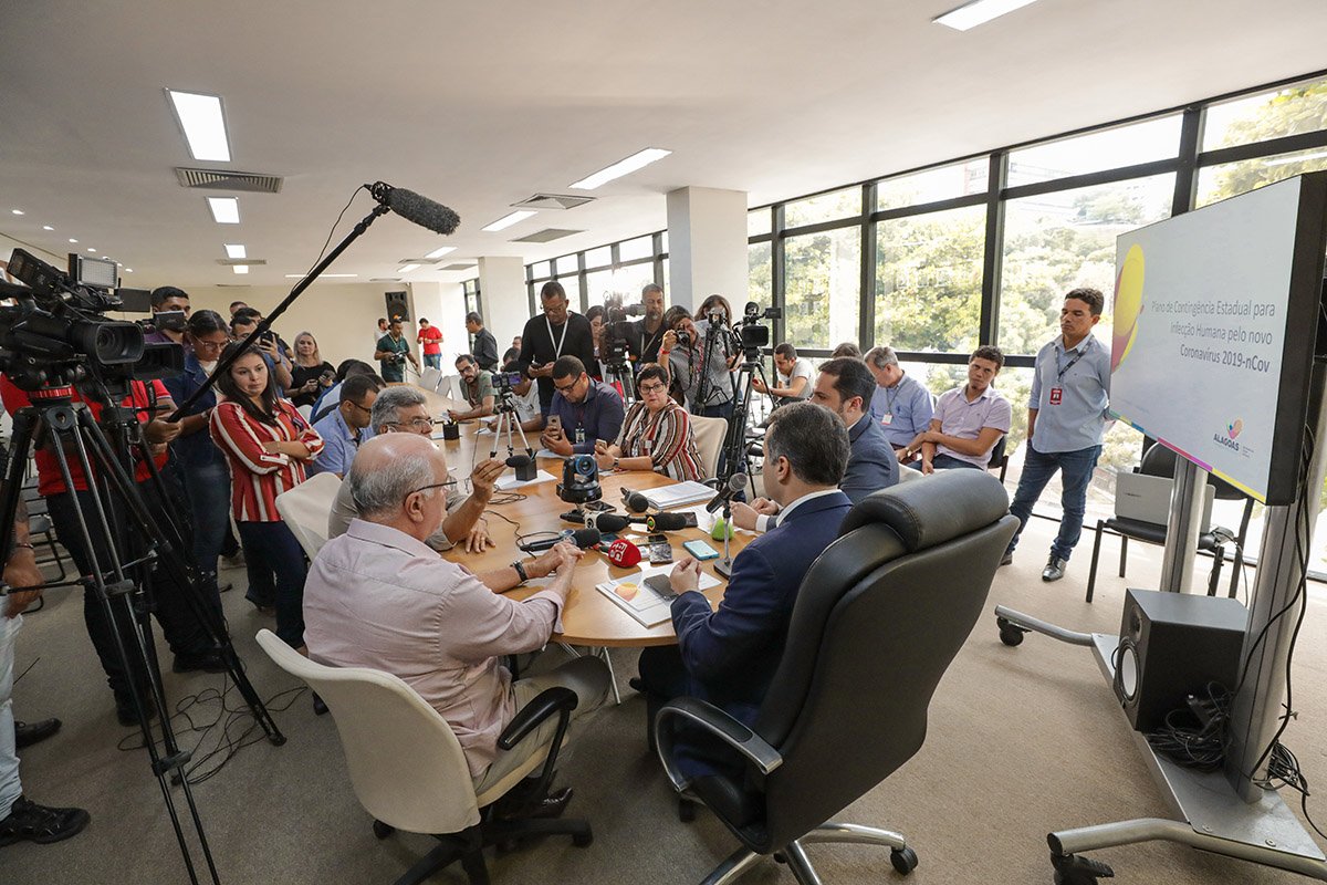 Estado cria gabinete de crise e governador anuncia liberação de R$ 20 milhões contra coronavírus