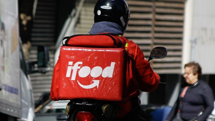 Bares e restaurantes adotam delivery para driblar crise