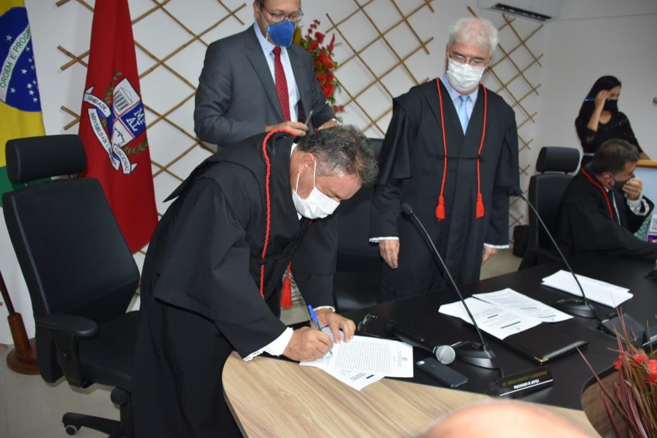 Márcio Roberto Tenório de Albuquerque é o novo procurador-chefe do Ministério Público