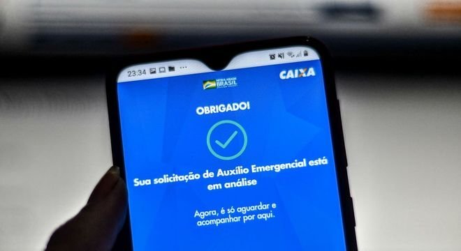 Governo federal terá até 20 dias de prazo para analisar pedidos de auxílio emergencial