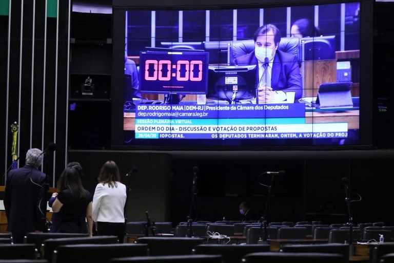 Câmara dos Deputados pode votar hoje projeto que garante R$ 125 bilhões para combate à pandemia Covid-19