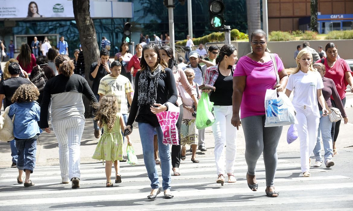 Alagoas e Roraima dividem 3° lugar na taxa de desemprego entre jovens, aponta IBGE