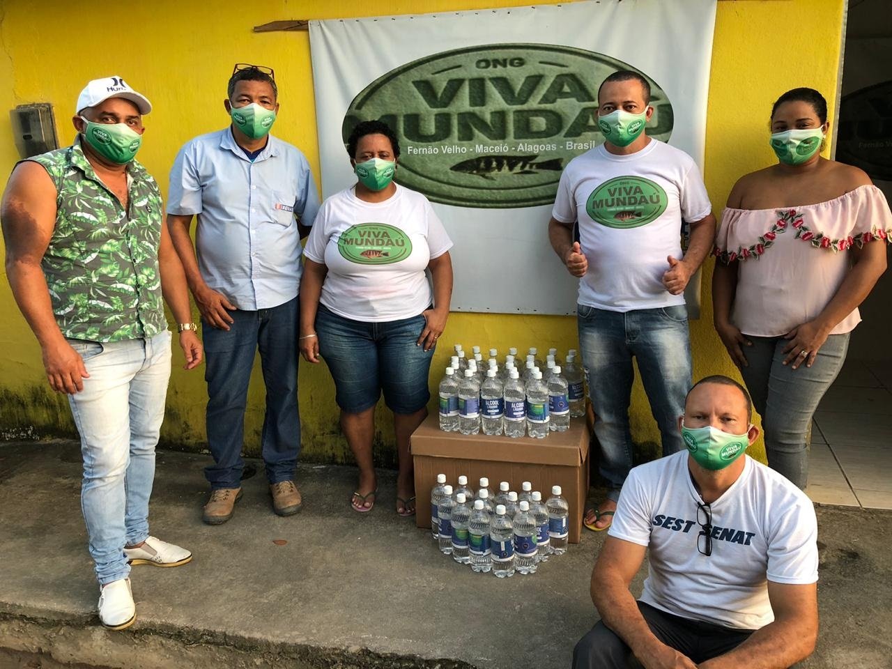 Senai doa álcool e máscaras para entidades assistenciais