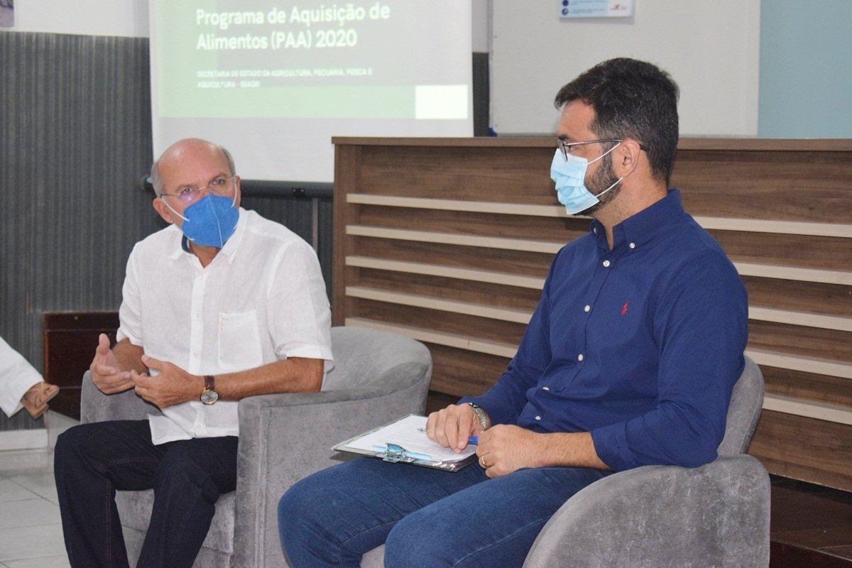 Movimentos sociais e governo do Estado discutem plano para a agricultura familiar