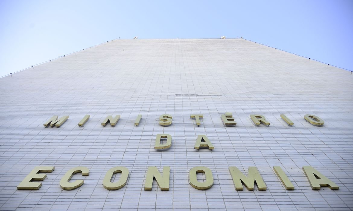 Ministério da Economia parabeniza deputados por manutenção de veto