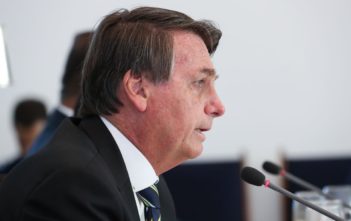 Governo vai manter o Bolsa Família, diz Bolsonaro "Até 2022, no meu governo, está proibido falar a palavra Renda Brasil"