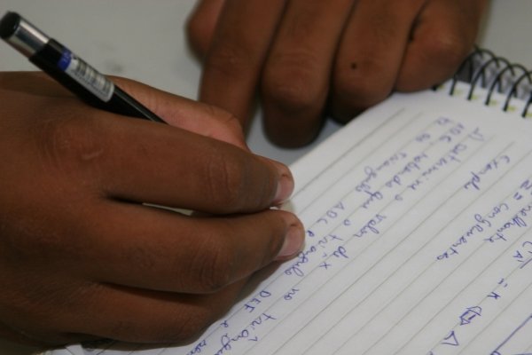 Escolas estaduais iniciam recesso a partir desta segunda-feira