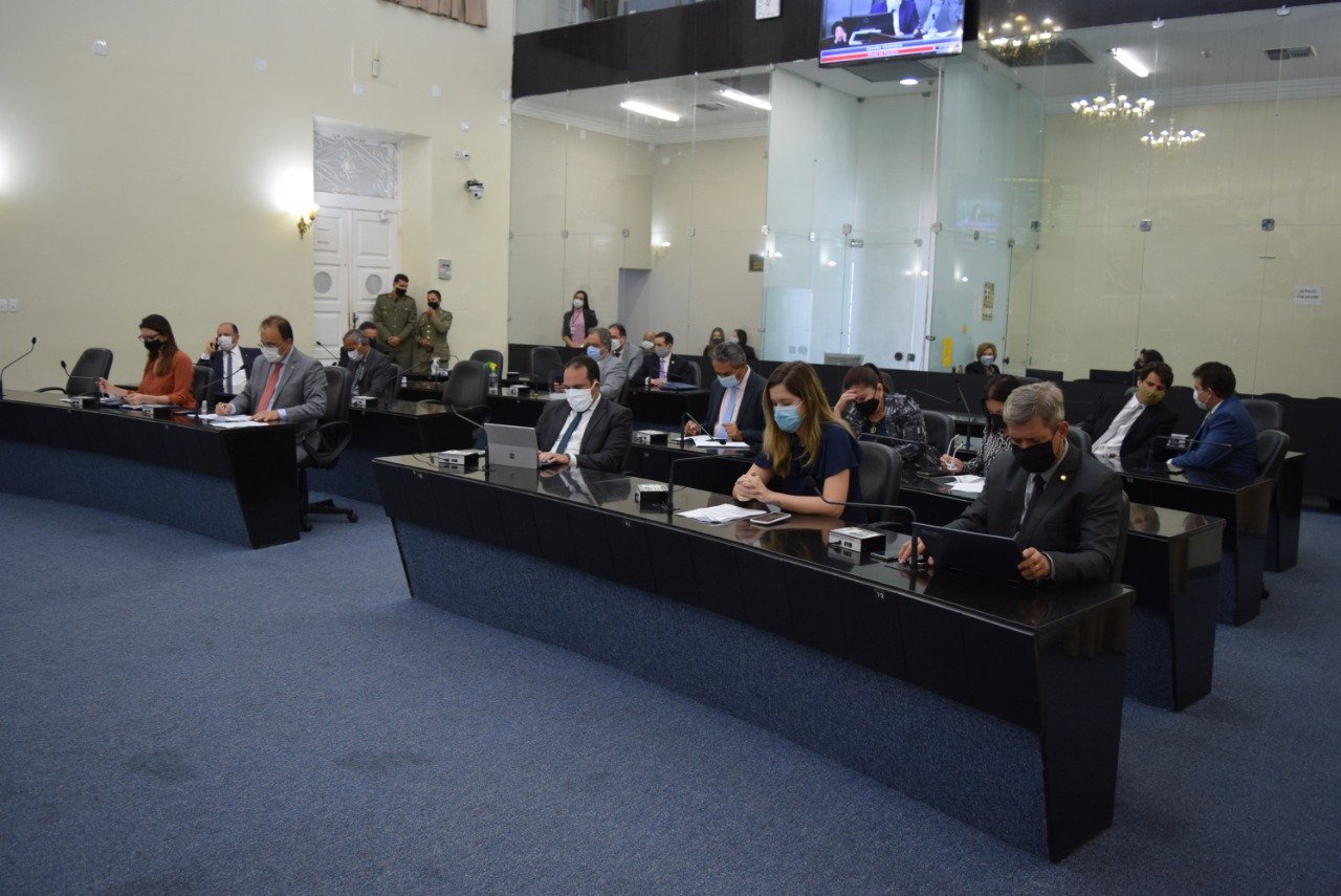 ALE derruba veto e apreensão de veículos por atraso no pagamento do IPVA está proibida em Alagoas