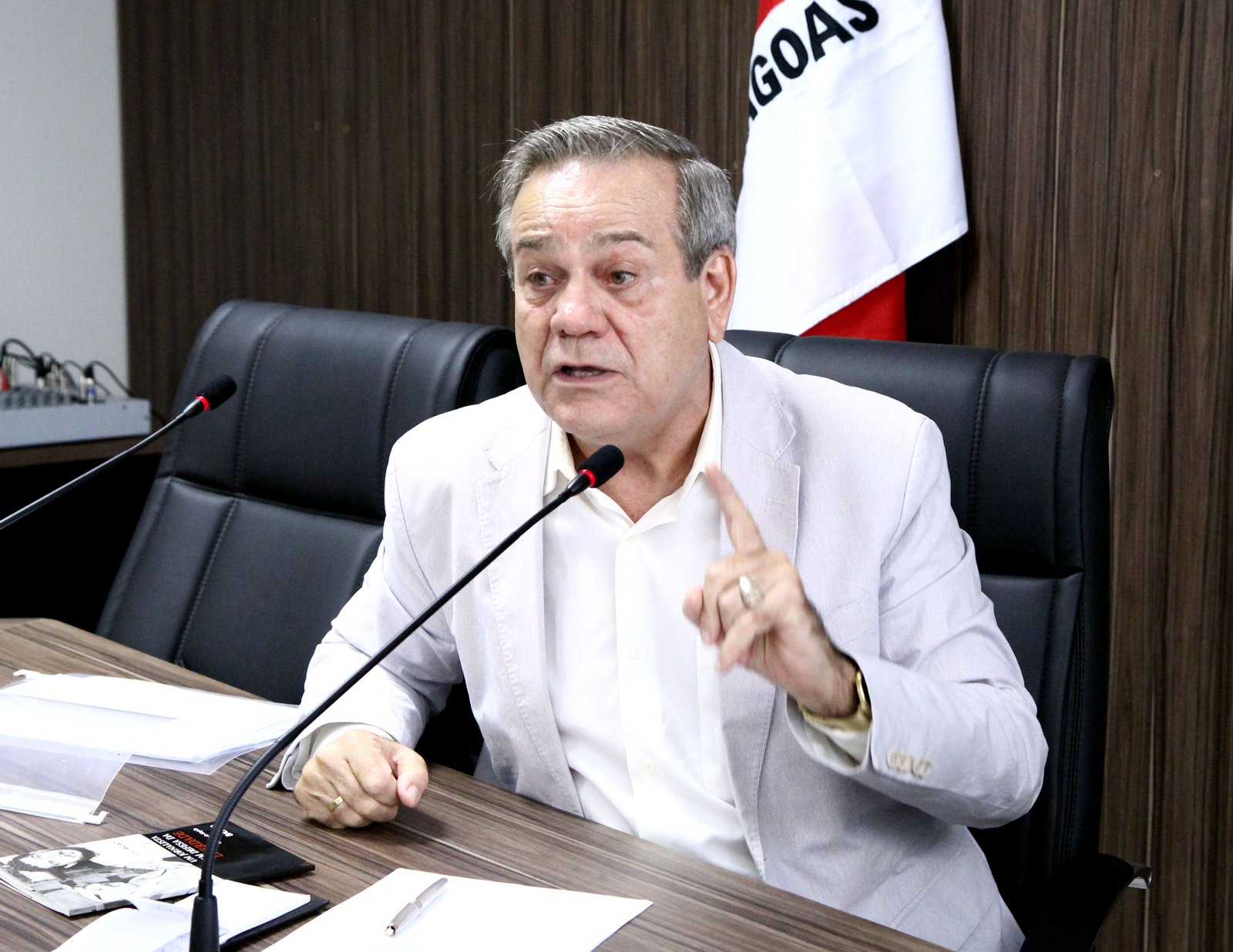 A participação da esquerda na administração pública é uma sinfonia inacabada