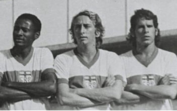 A vida do craque Ronaldo Brito Ronaldo Brito marca em cima, tem boa presença física, é rápido no desarme e sobe bem para as cabeçadas. É duro sem ser desleal