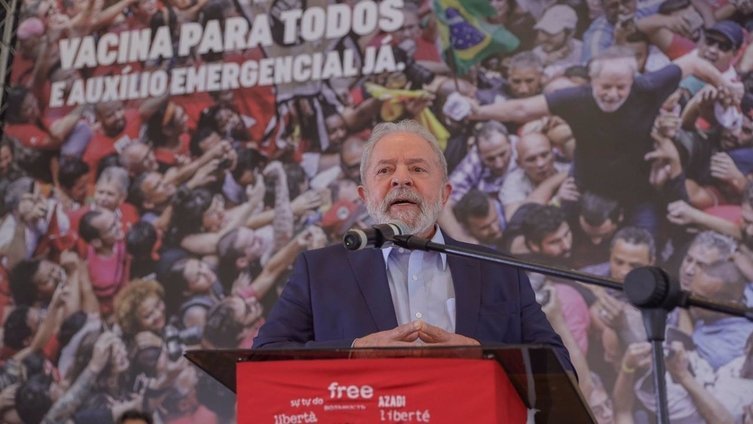 Lula falou à nação com serenidade. É o único líder em condições de unir o país