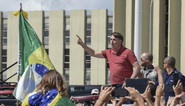 Os arreganhos golpistas de Jair Bolsonaro