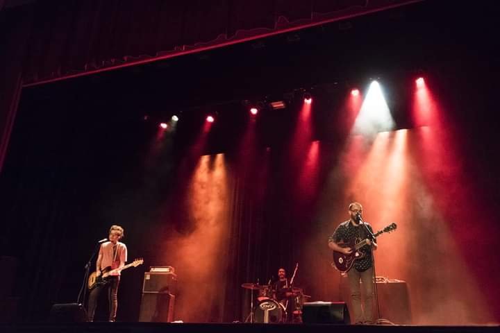 Garagem de palco