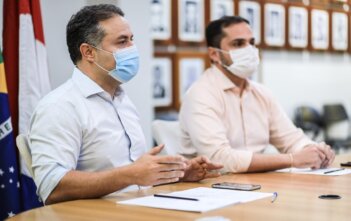 Decreto é renovado e Alagoas segue mais sete dias na Fase Amarela Vacinação e medidas sanitárias estão reduzindo os indicadores da Covid-19 no estado, mas, pandemia não acabou, lembra o governo