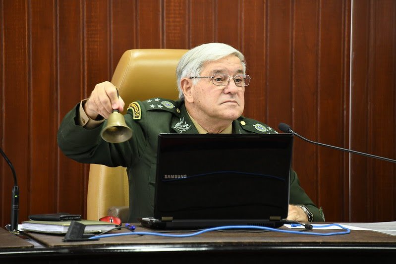 É Indignidade/indigência militar, um tema inadiável