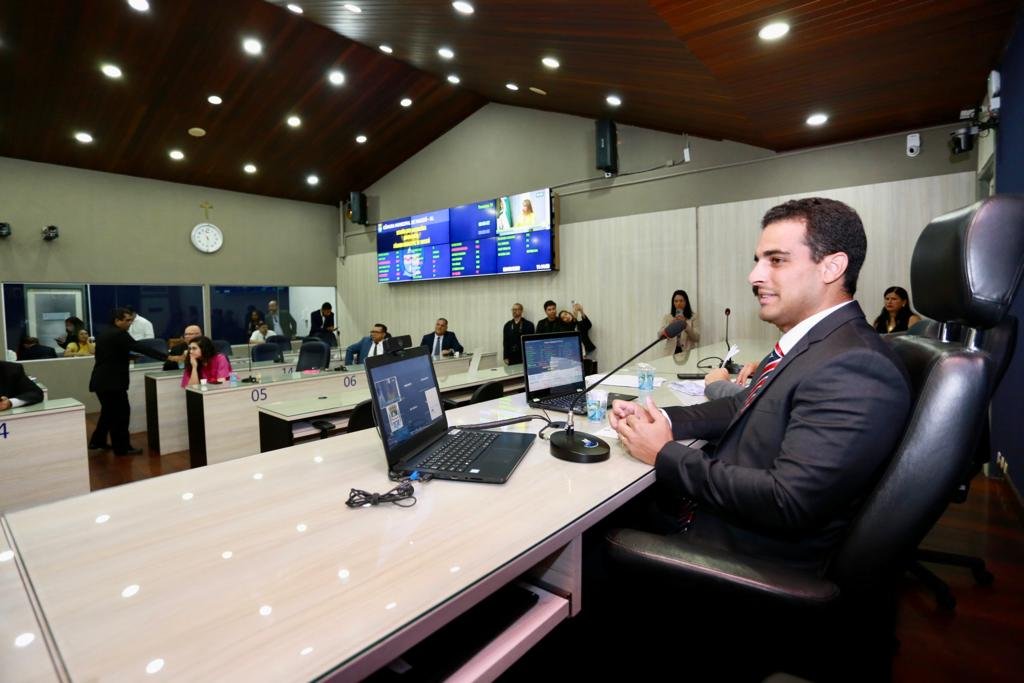 Enfraquecido, Galba Netto pode nem conseguir montar chapa para Mesa Diretora