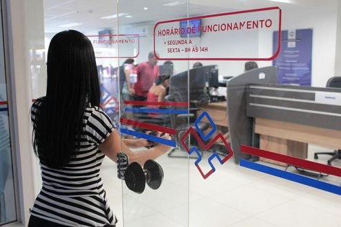 Por risco às aposentadorias, MP pede  devolução de dinheiro retirado do AL Previdência