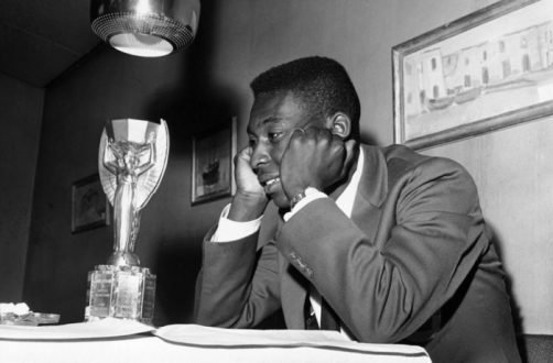 Velório de Pelé terá 24 horas de duração e será aberto ao público, na Vila Belmiro