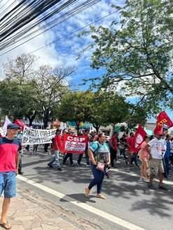 População de Maceió ocupa ruas em mais um protesto contra a mineradora Braskem