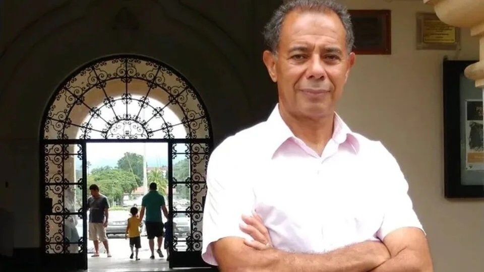 Estrutura da milícia foi montada na ditadura, diz maior pesquisador do tema