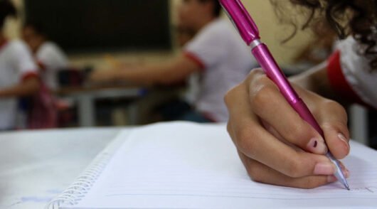 Alagoas está entre 9 estados com 100% de adesão ao Pacto contra o analfabetismo
