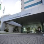Com o cadastro fechado, unidades da Justiça Eleitoral seguem funcionando para emissão de certidões e segunda via de título