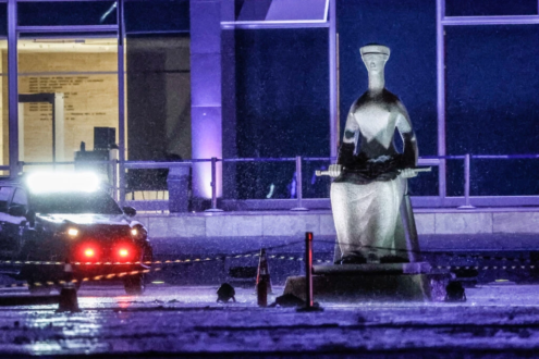 Representantes da extrema-direita silenciam sobre ataque terrorista em Brasília