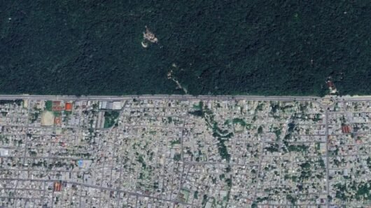A Manaus dos rios ‘zumbis’, onde mais da metade da população vive em favelas