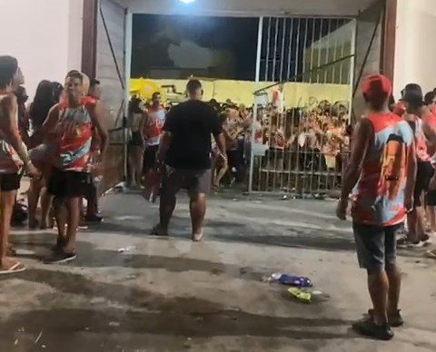 Polícia Civil vai investigar vandalismo pós-bloco do PTK