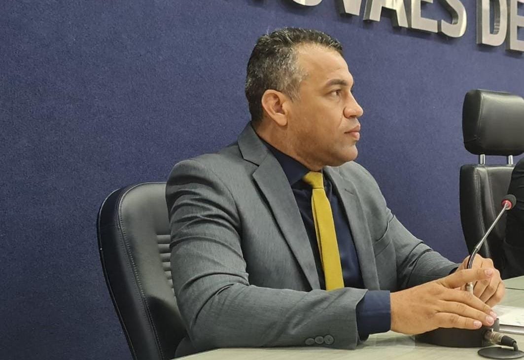 PF indicia vereador Siderlane Mendonça e mais 10 por suspeita de desvio de recursos na Câmara de Maceió 