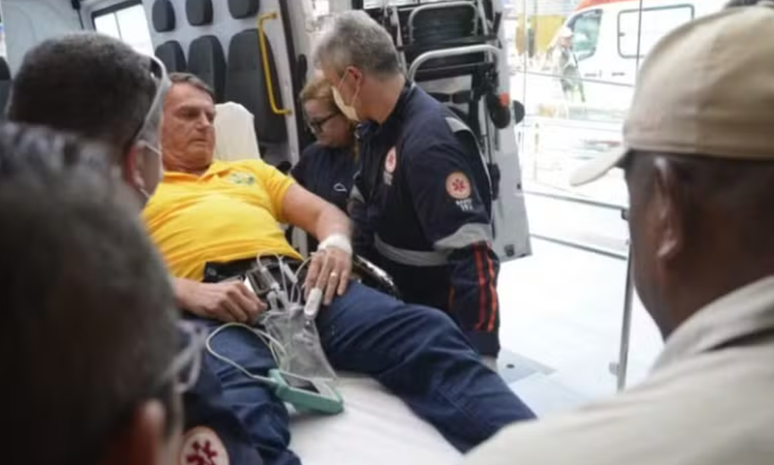 Governadora do PT mobiliza helicóptero e equipes de saúde para atender Bolsonaro no RN