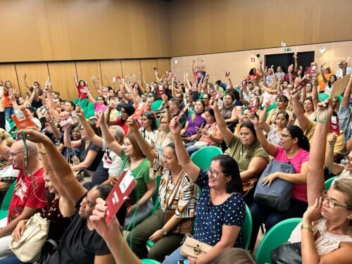 Assembleia do Sinteal rejeita 5% de JHC e define paralisações e indicativo de greve