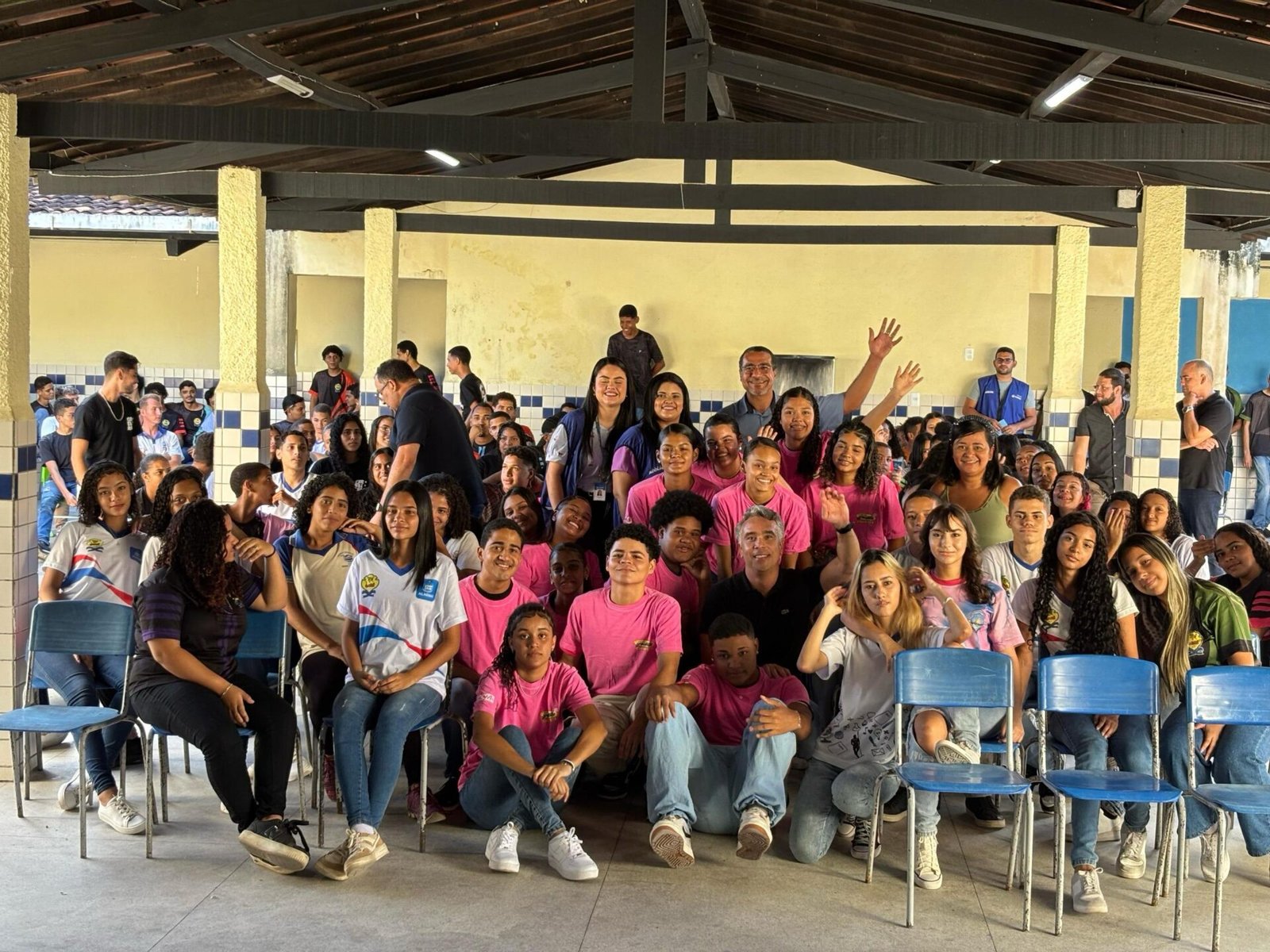 Rafael Brito percorre escolas públicas de Alagoas para ouvir a juventude e fortalecer os grêmios estudantis