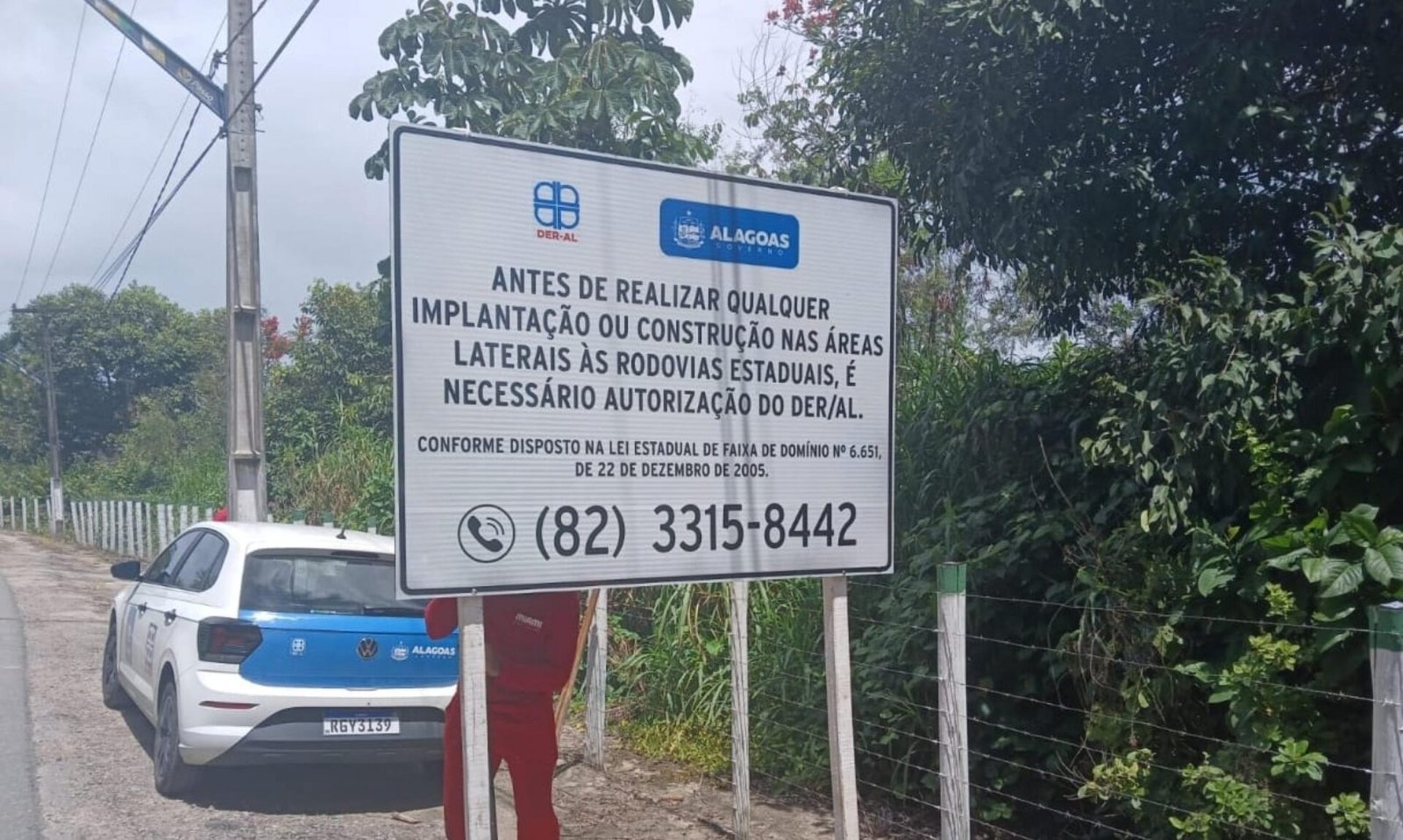 Construções ou implantações nas laterais de rodovias precisam de autorização do DER