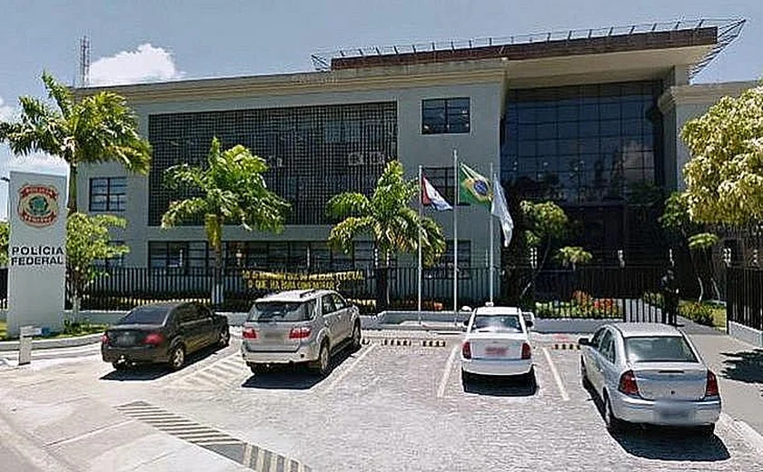 Quem vai visitar Fernando Collor na prisão?