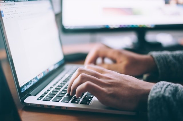 Tem dificuldade em se concentrar? Confira 8 dicas para manter o foco