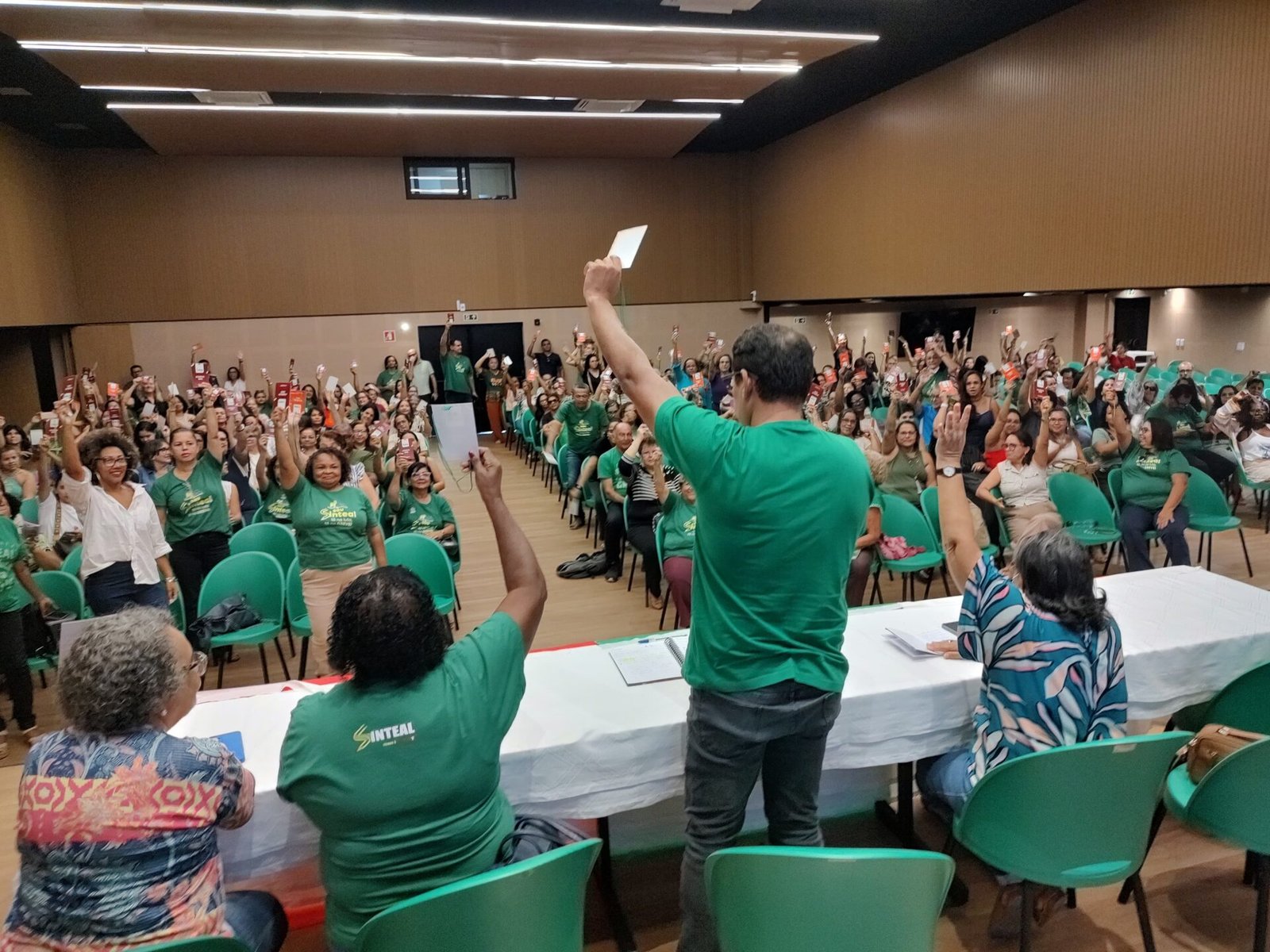 Maceió: assembleia define agenda de atividades de greve na educação municipal