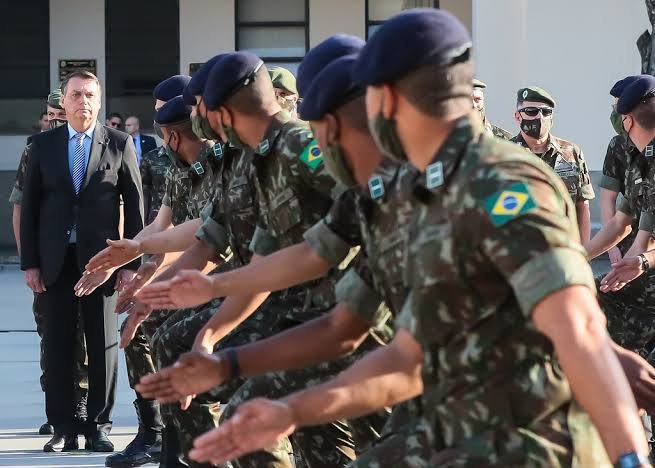 Fraude militar no Auxílio Emergencial: impunidade sob o governo Bolsonaro
