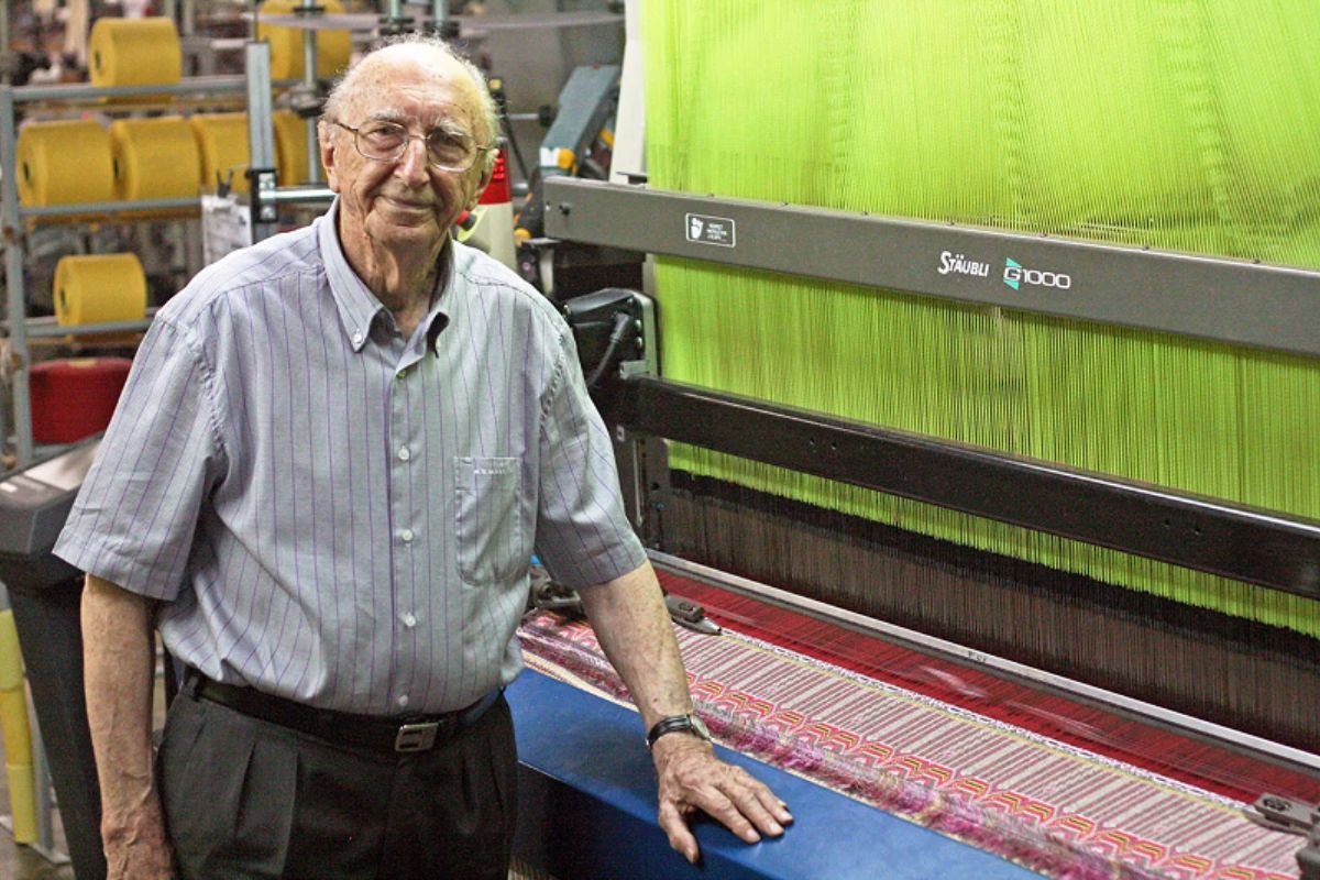 A carreira mais longa na mesma empresa do mundo todo é de um brasileiro