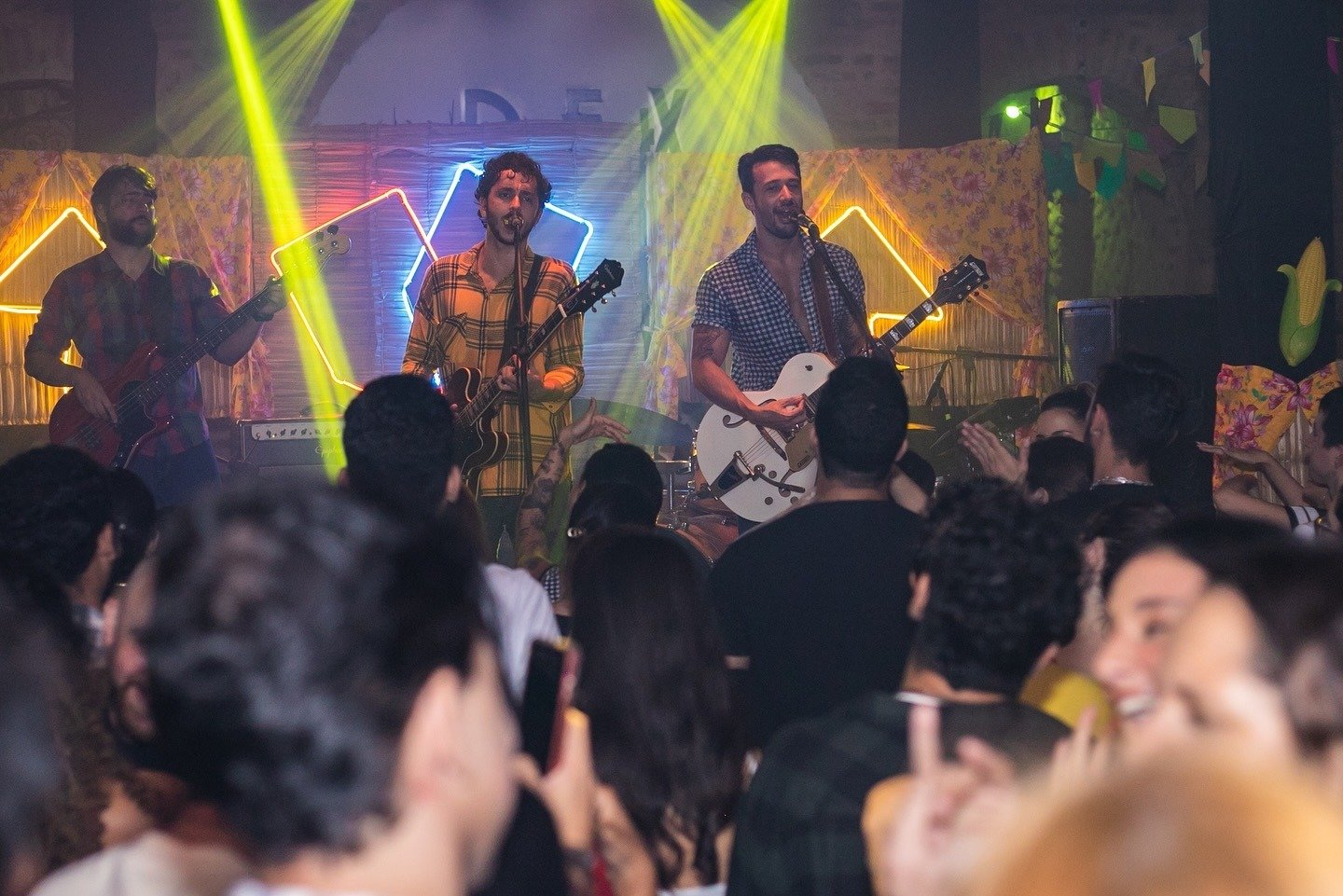 Rex Jazz Bar segue com programação junina alternativa