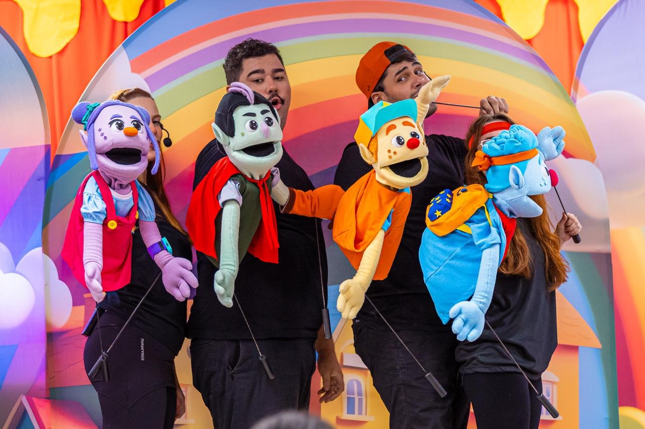 Os Divertudos estreiam espetáculo musical com fantoches em Maceió nos dias 3 e 10 de julho