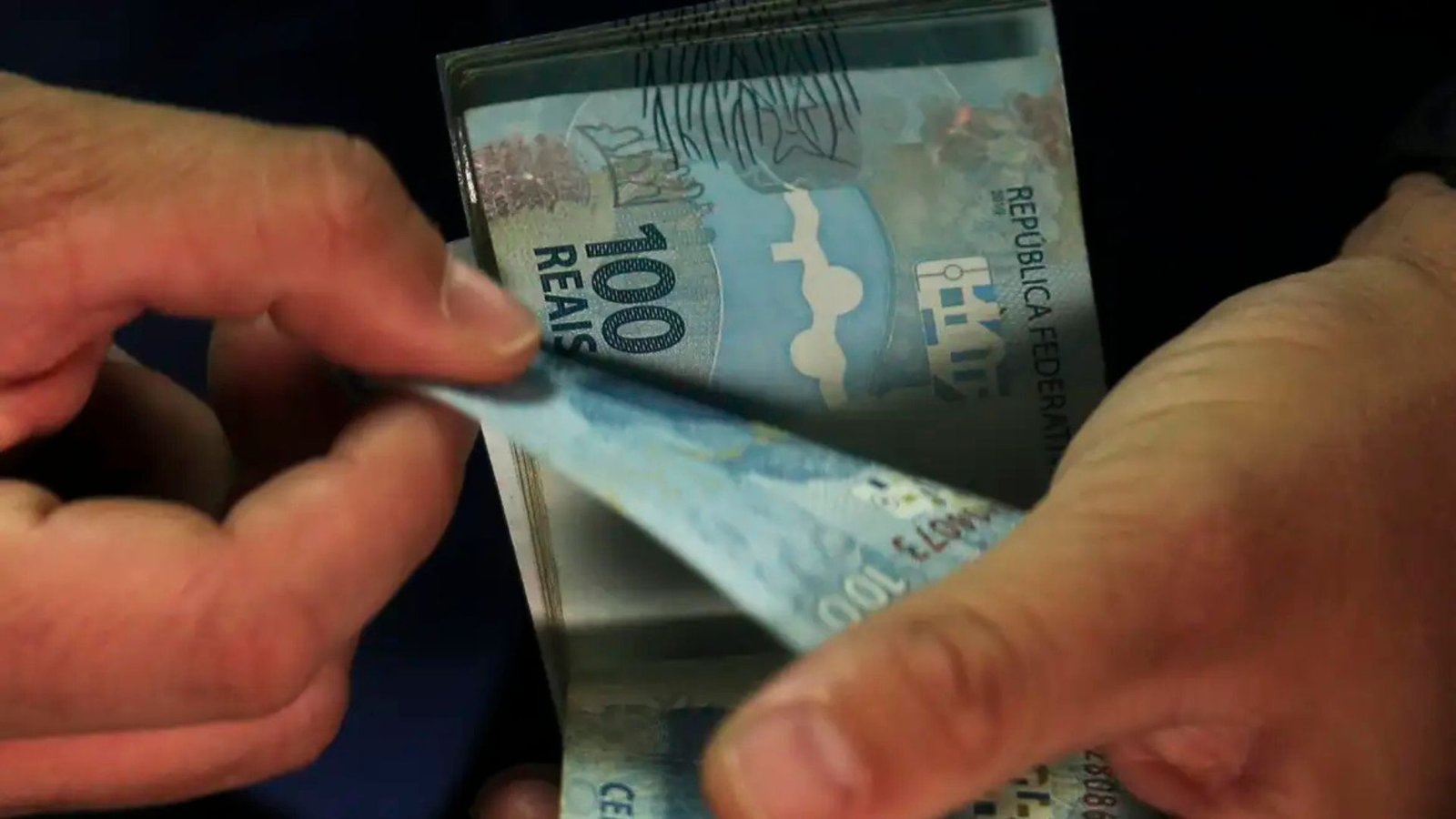 Reajustes abaixo da inflação crescem, mas 68% das negociações têm ganho real