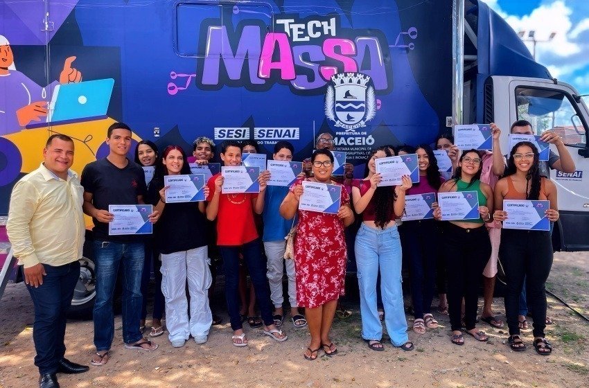 Prefeitura e SENAI levam inclusão digital e empreendedorismo aos bairros de Maceió