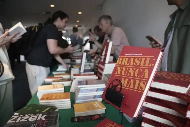 Livro ‘Brasil: Nunca Mais’ completa 40 anos com edição especial
