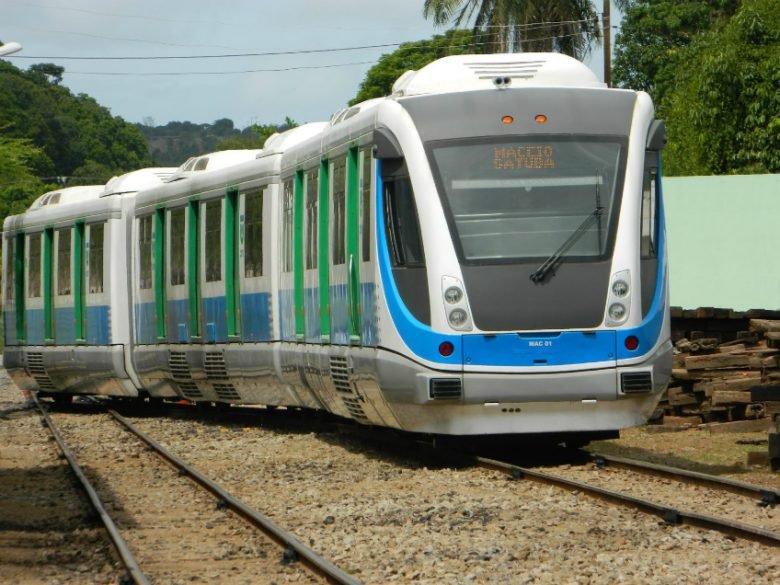 Renan Filho lança VLT em Arapiraca (AL) nesta segunda (7)
