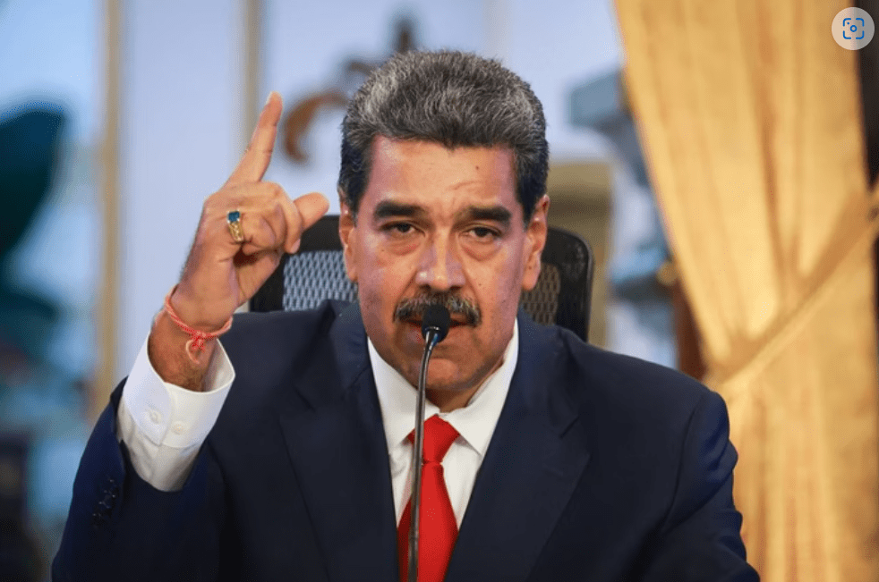 Maduro mobiliza 4,5 milhões de reservistas contra ameaças dos EUA