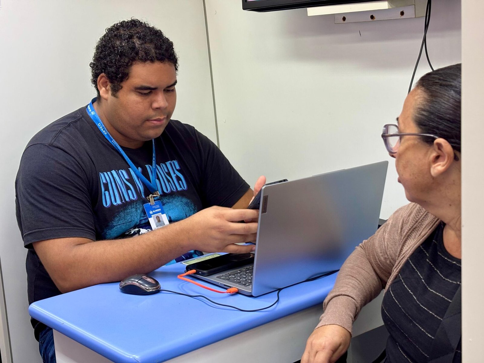 Seteq oferta mais de 2 mil vagas de emprego em Alagoas e em Minas Gerais