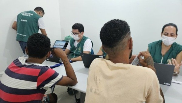 Defensoria Pública de Alagoas e MUVB realizam ação em homenagem ao Dia Nacional de Luta da População em Situação de Rua